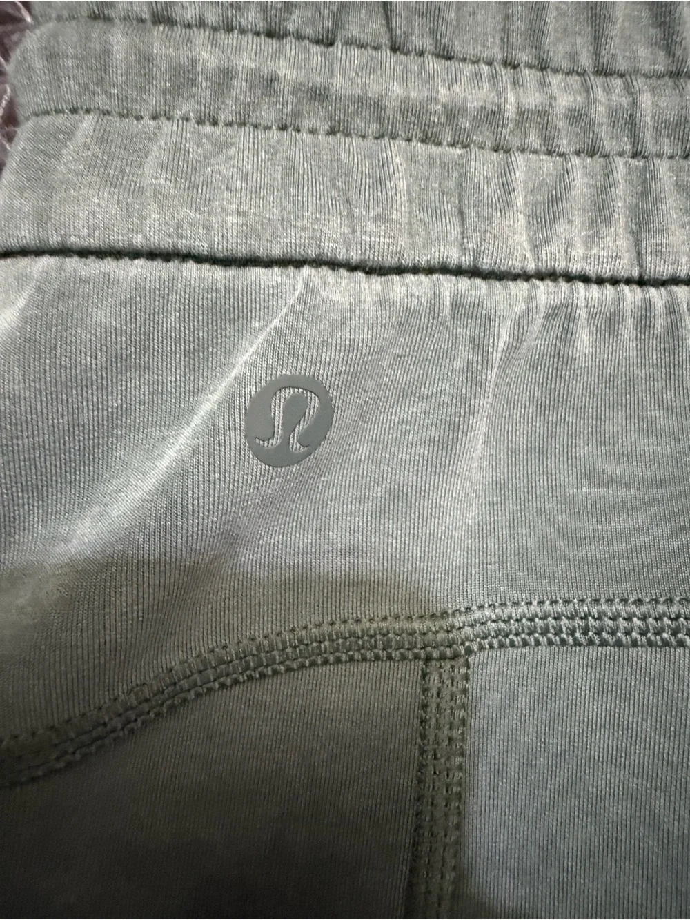 lululemon athletica excellent like